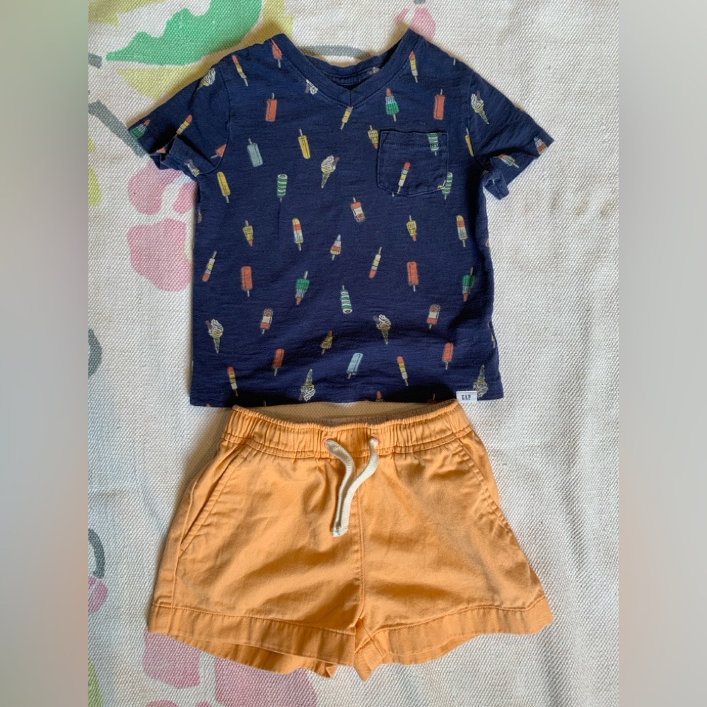 Adorable 2T summer ice cream outfit